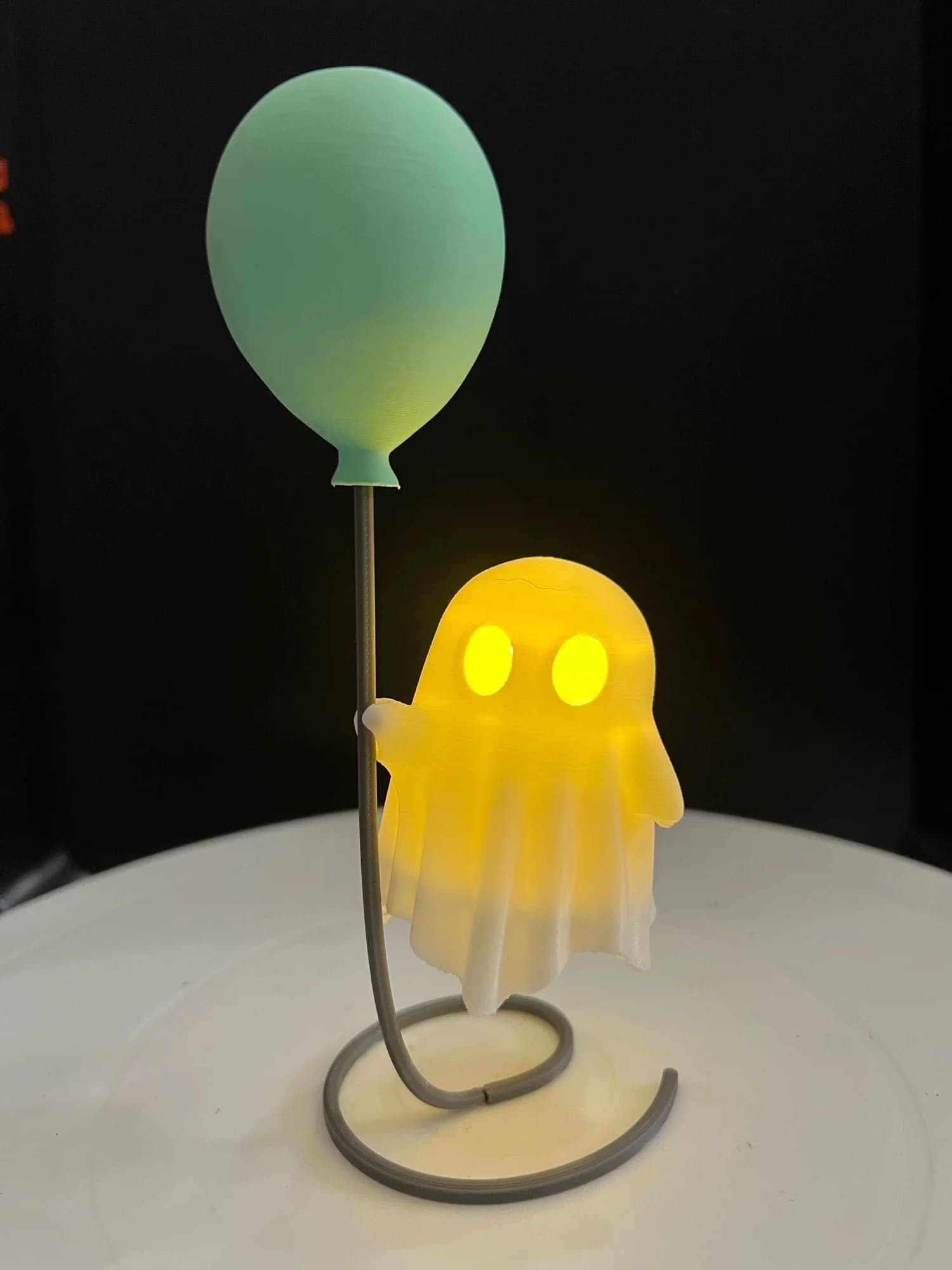 Portavela Fantasmita